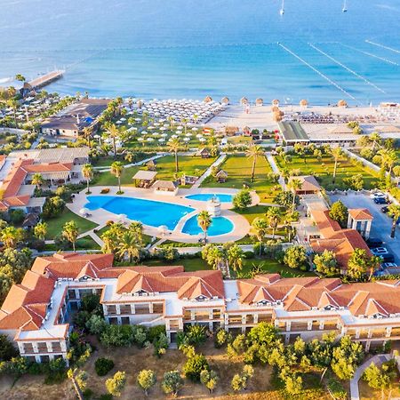 Alacati Beach Resort Exterior photo
